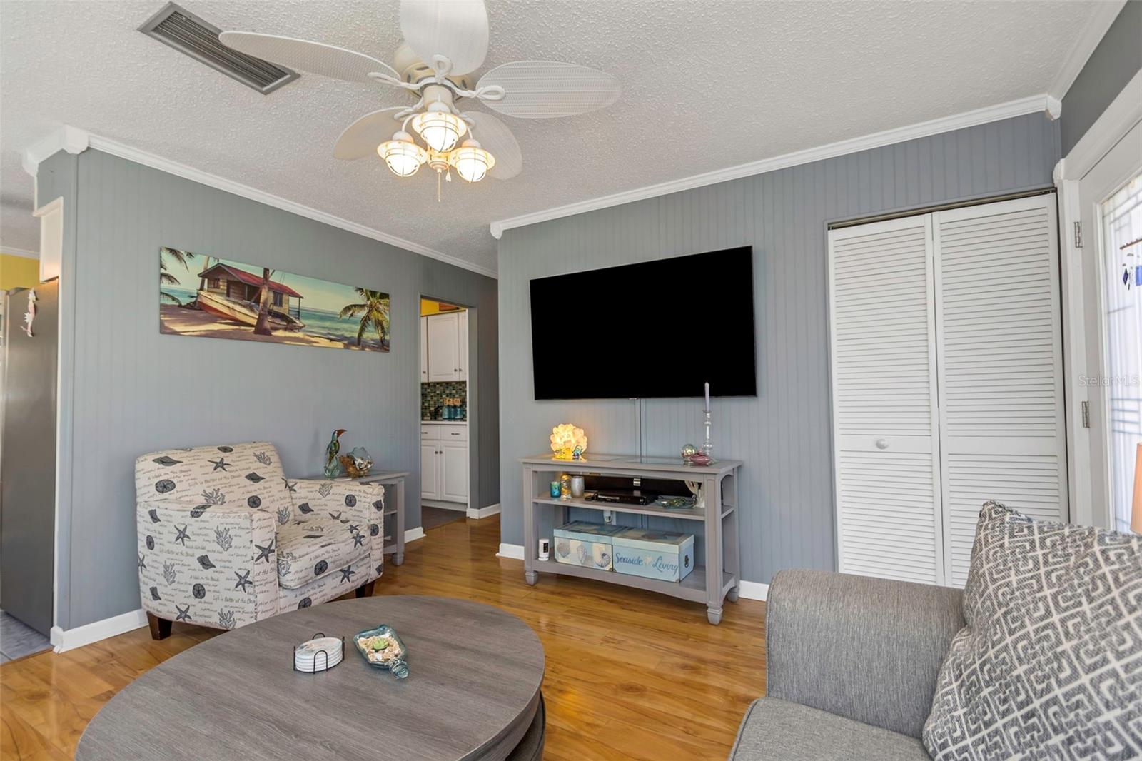 Image 7 of 74 For 3094 Hillsdale Avenue