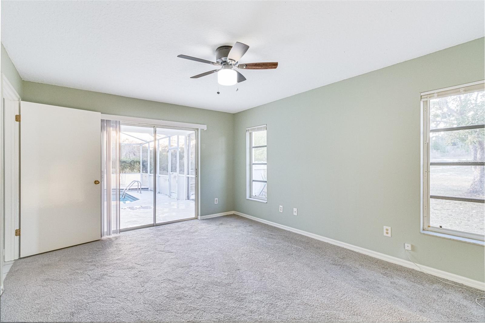 Image 16 of 35 For 3033 Tiffany Court