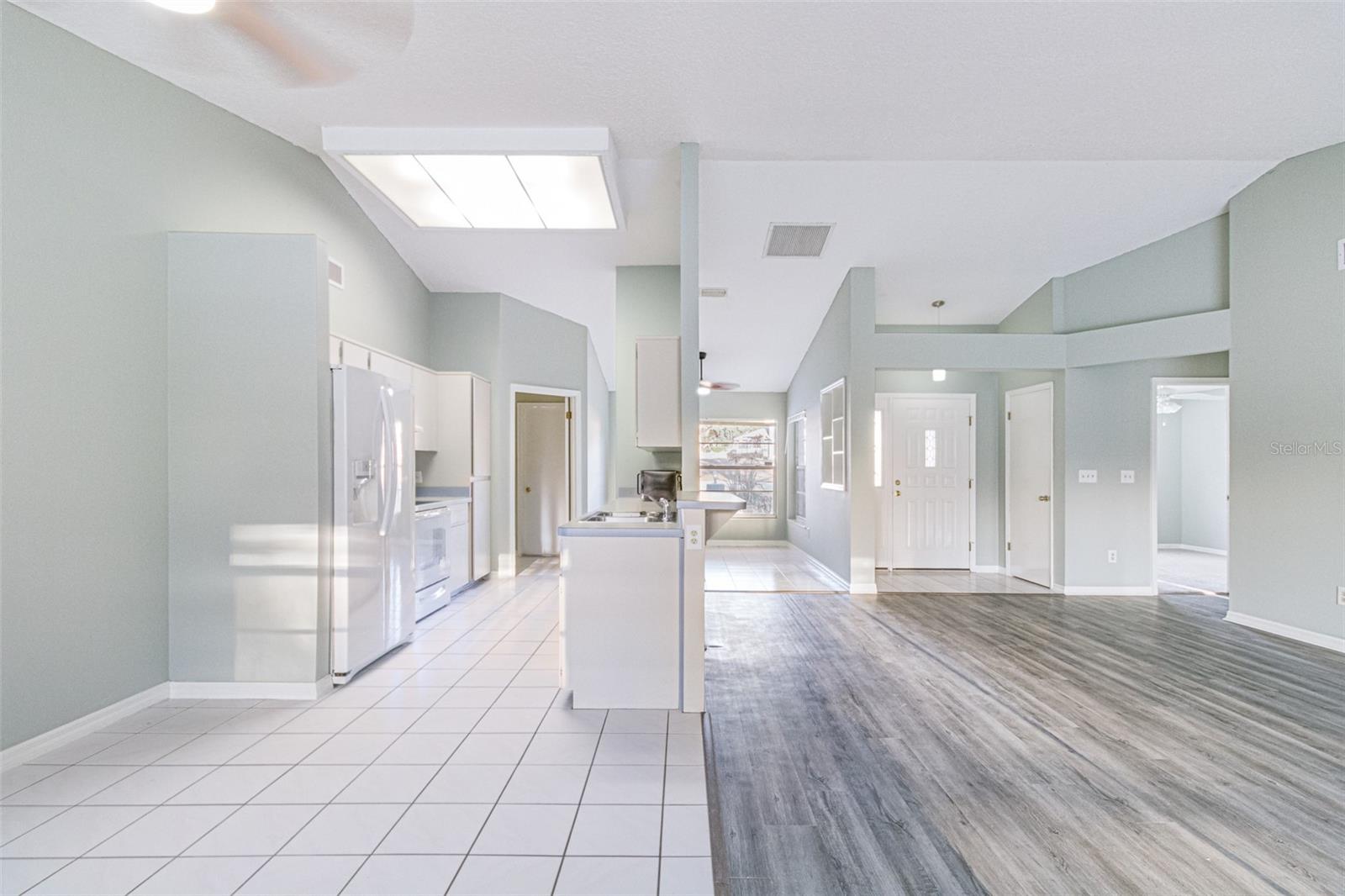 Image 9 of 35 For 3033 Tiffany Court