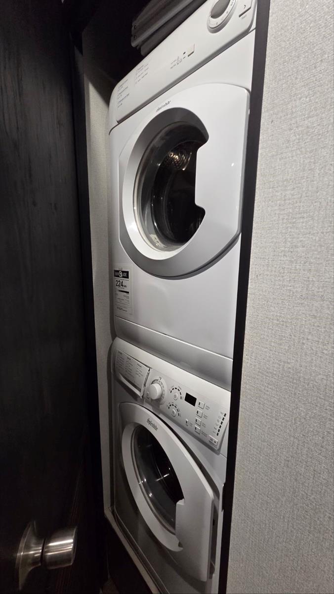 Image 24 of 26 For 431 Waterway Drive