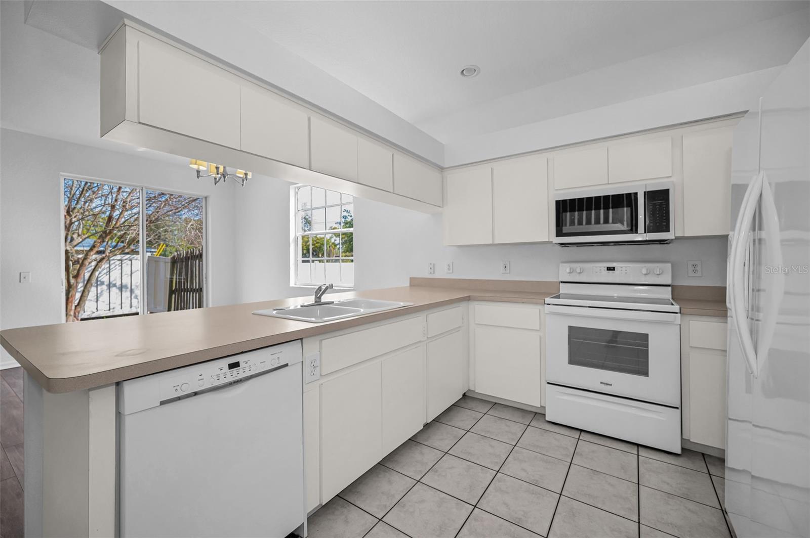 Image 13 of 31 For 11038 63rd Avenue