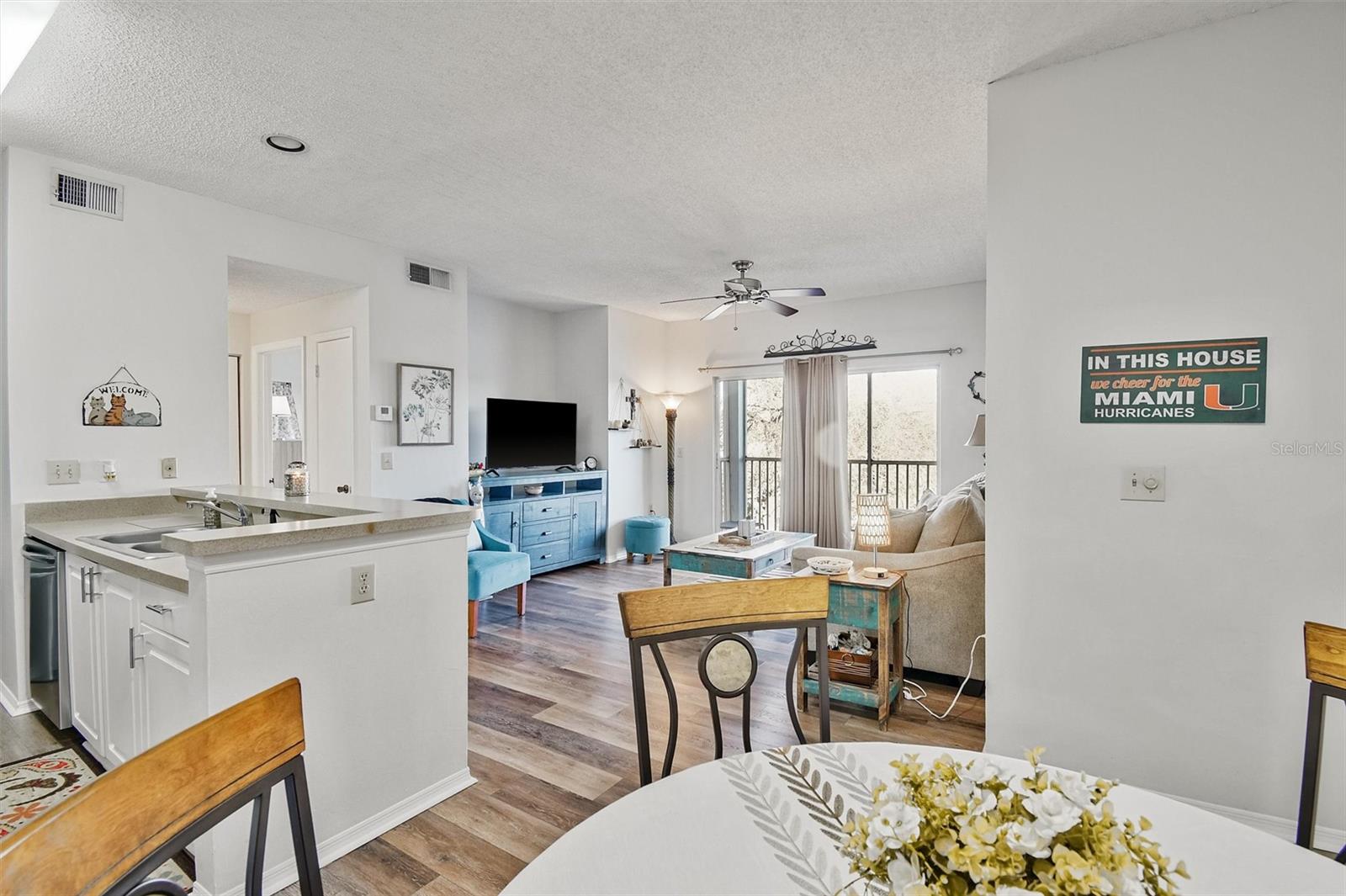 Image 7 of 28 For 4115 Chatham Oak Court 220