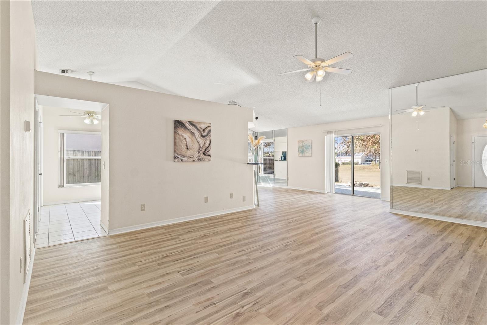 Image 11 of 51 For 603 Sand Ridge Drive