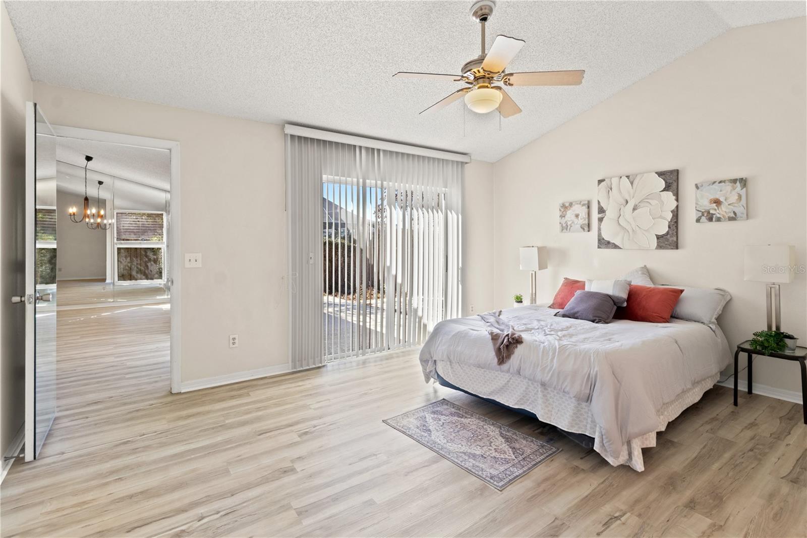 Image 21 of 51 For 603 Sand Ridge Drive