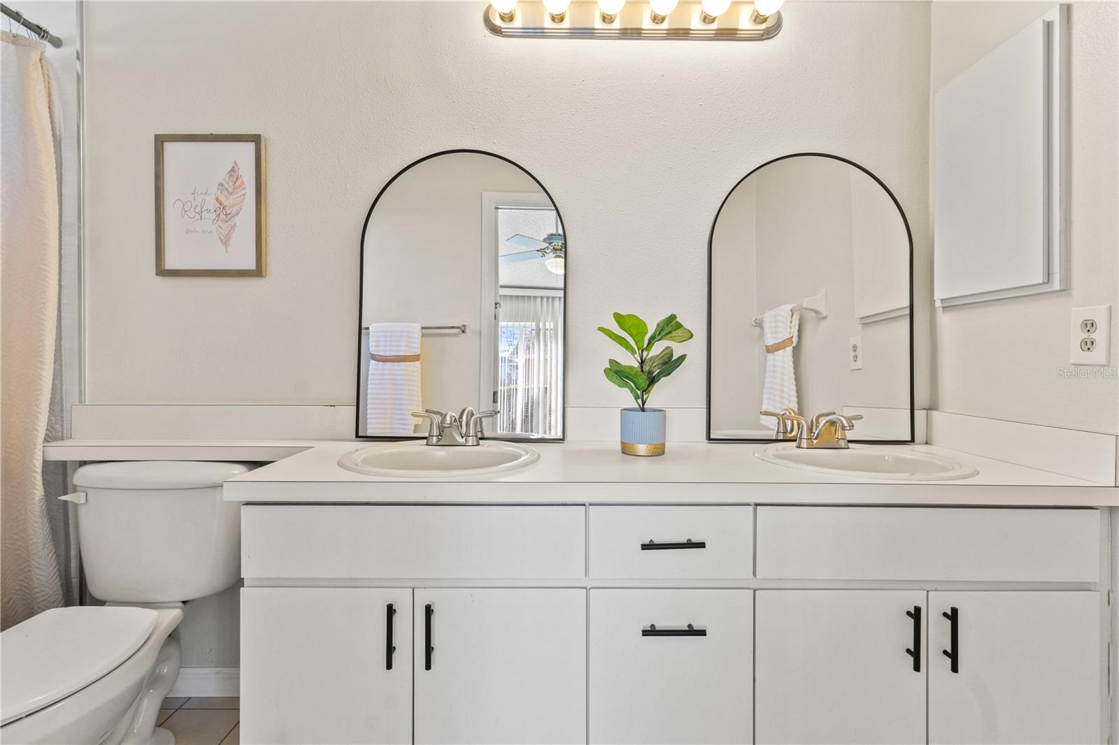 Image 24 of 51 For 603 Sand Ridge Drive