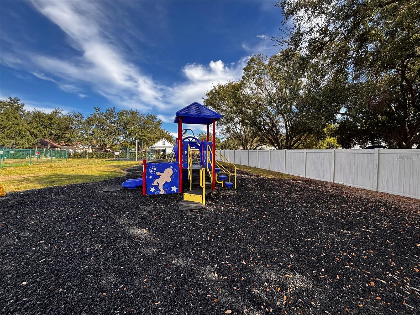 Image 42 of 51 For 603 Sand Ridge Drive