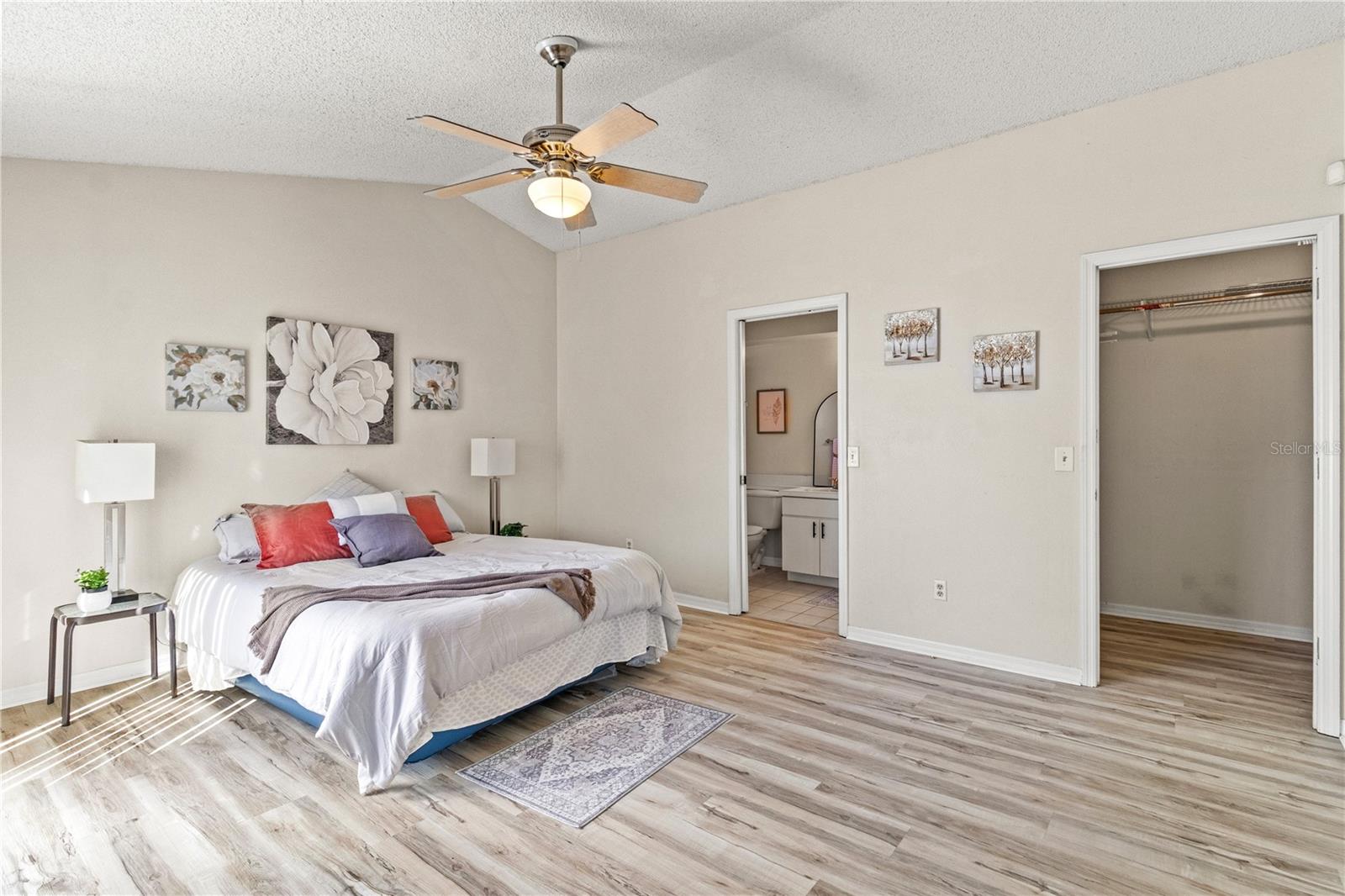 Image 6 of 51 For 603 Sand Ridge Drive