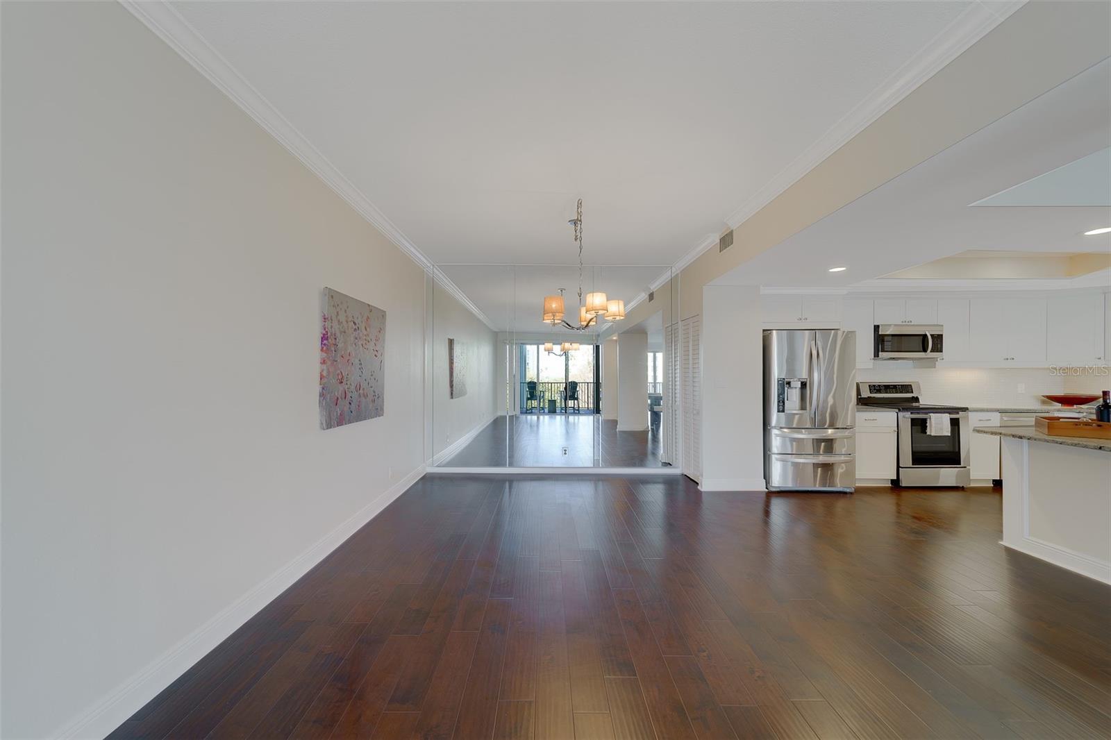 Image 10 of 79 For 8 Belleview Boulevard 308