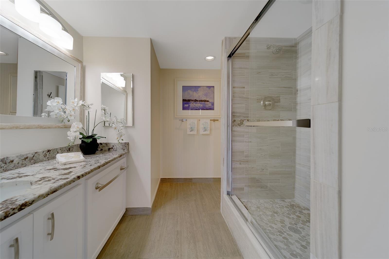 Image 40 of 79 For 8 Belleview Boulevard 308