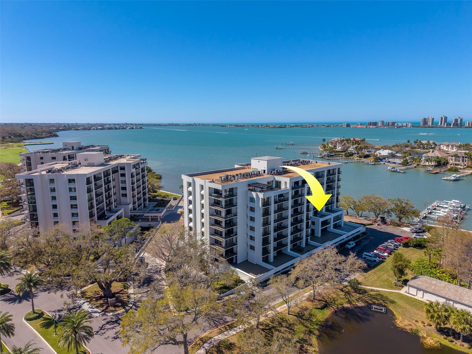 Image 66 of 79 For 8 Belleview Boulevard 308