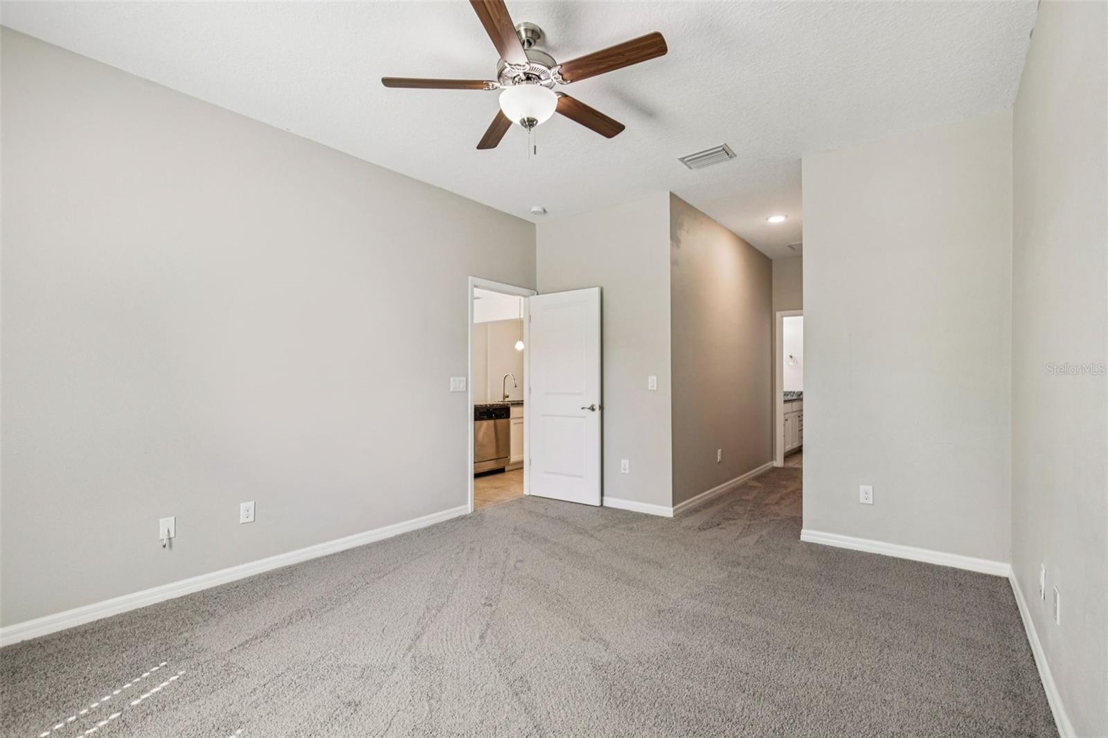 Image 16 of 27 For 18201 Poston Avenue