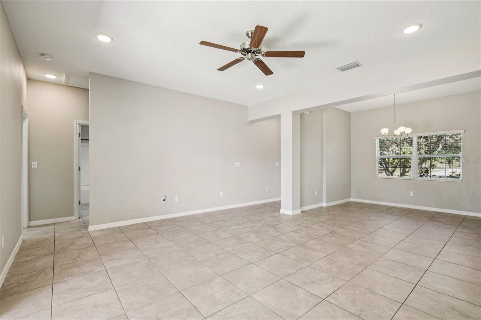 Image 9 of 27 For 18201 Poston Avenue