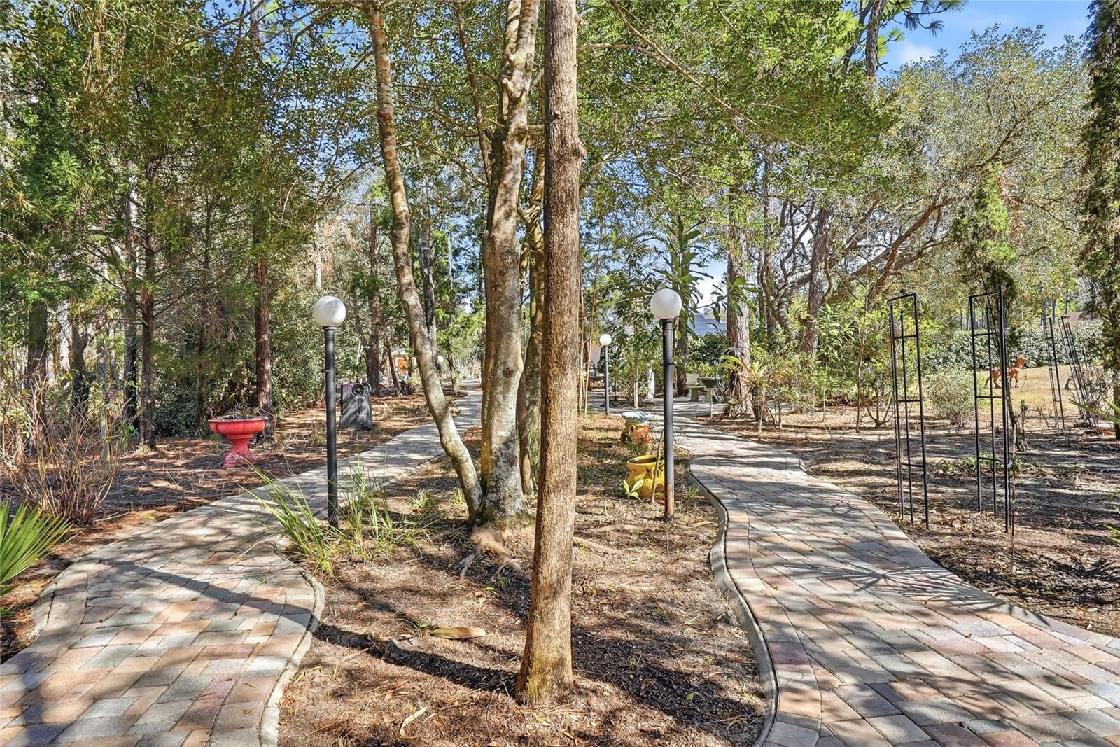 Image 54 of 66 For 296 Quartz Avenue