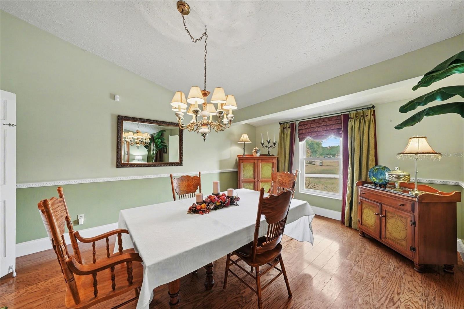 Image 10 of 40 For 31835 Cromwell Lane