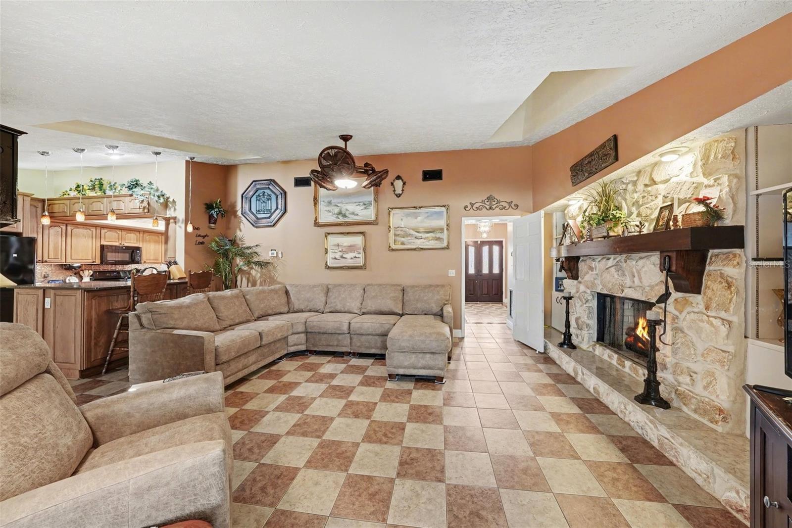 Image 17 of 40 For 31835 Cromwell Lane