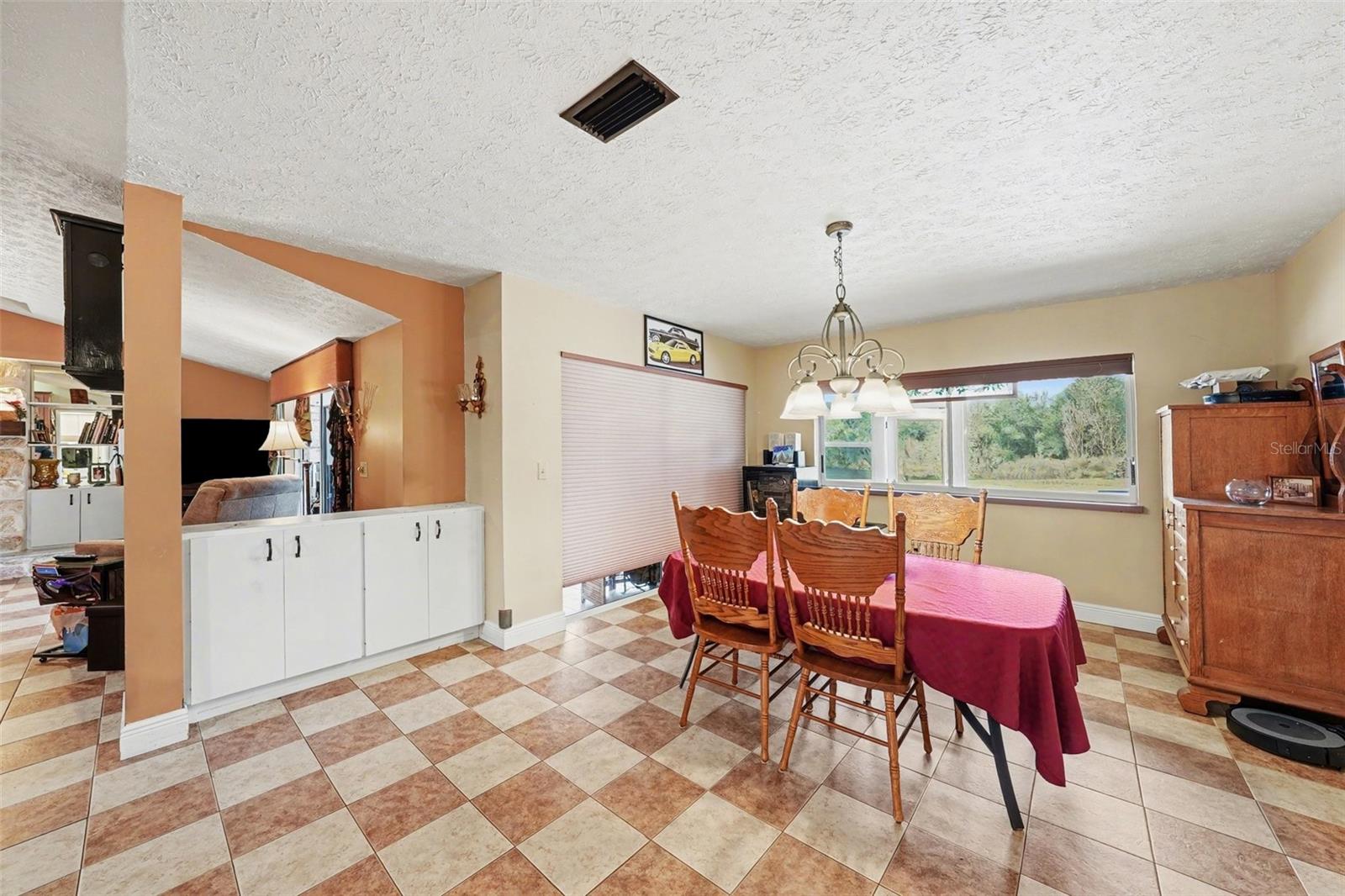 Image 18 of 40 For 31835 Cromwell Lane