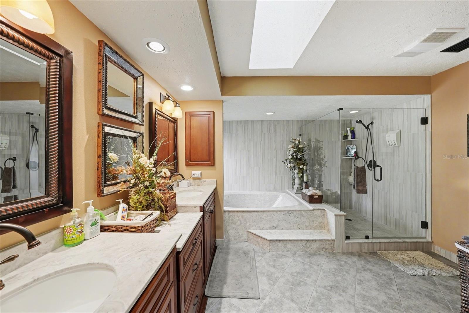 Image 23 of 40 For 31835 Cromwell Lane