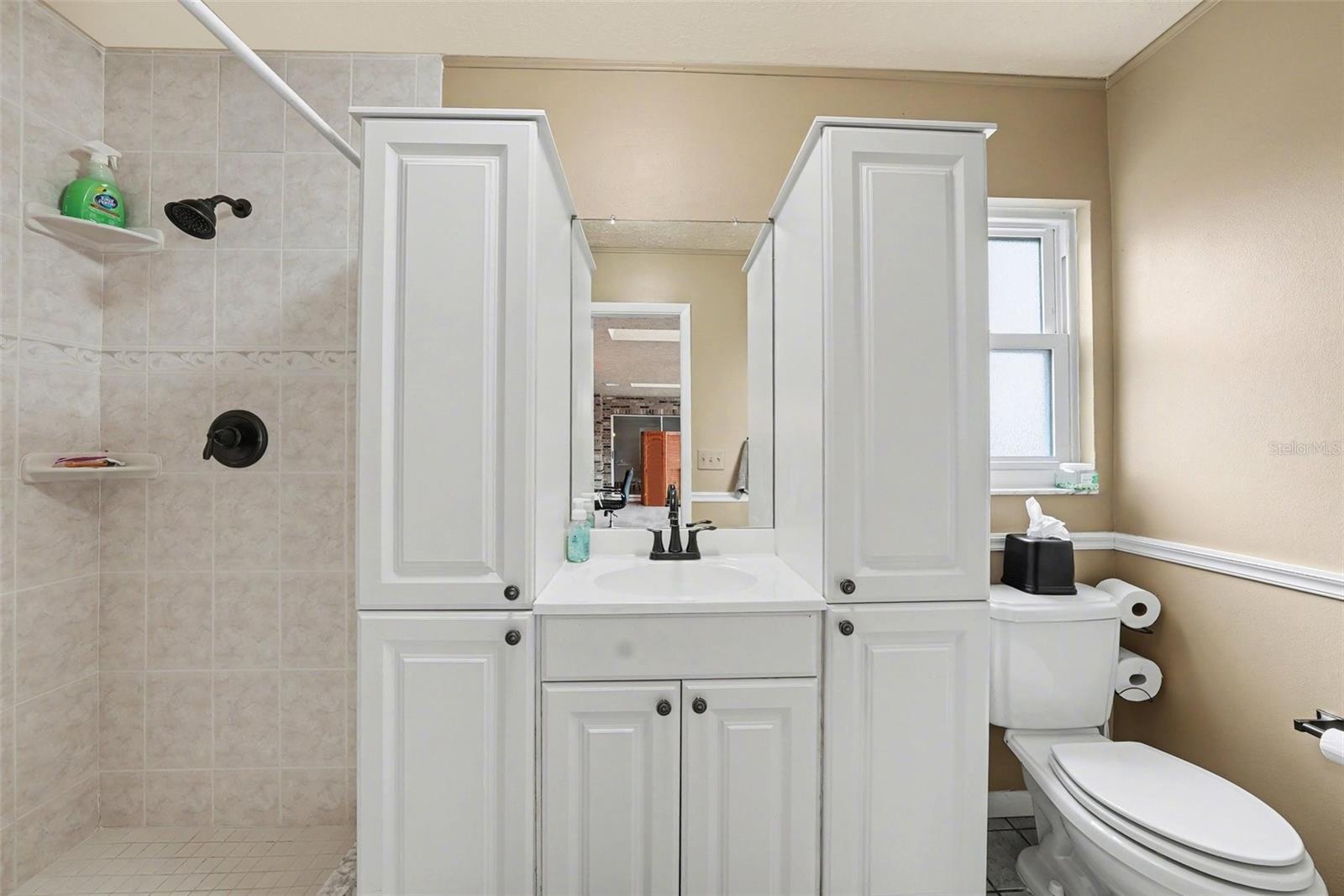 Image 25 of 40 For 31835 Cromwell Lane