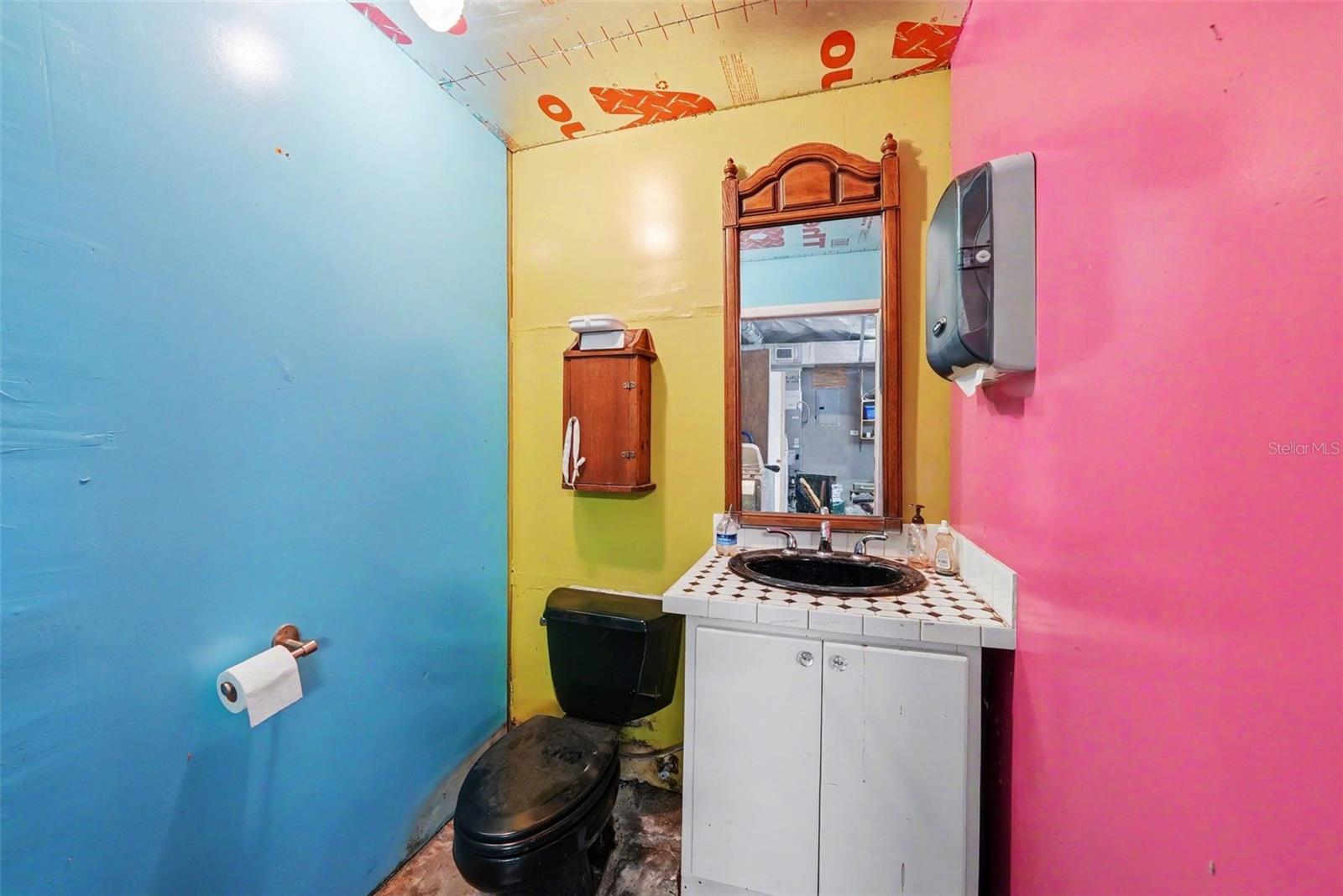 Image 32 of 40 For 31835 Cromwell Lane