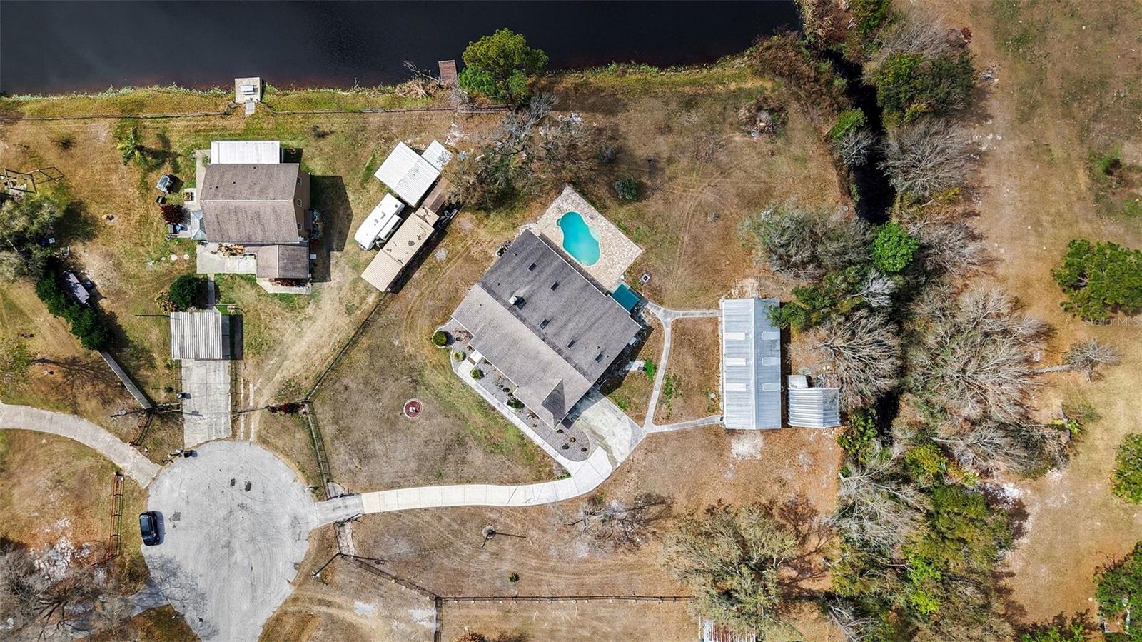 Image 39 of 40 For 31835 Cromwell Lane