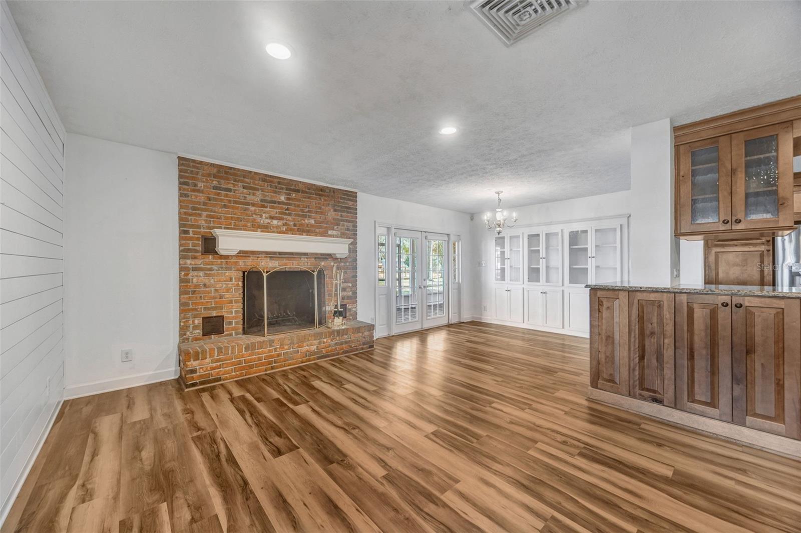 Image 21 of 82 For 6902 Potts Road