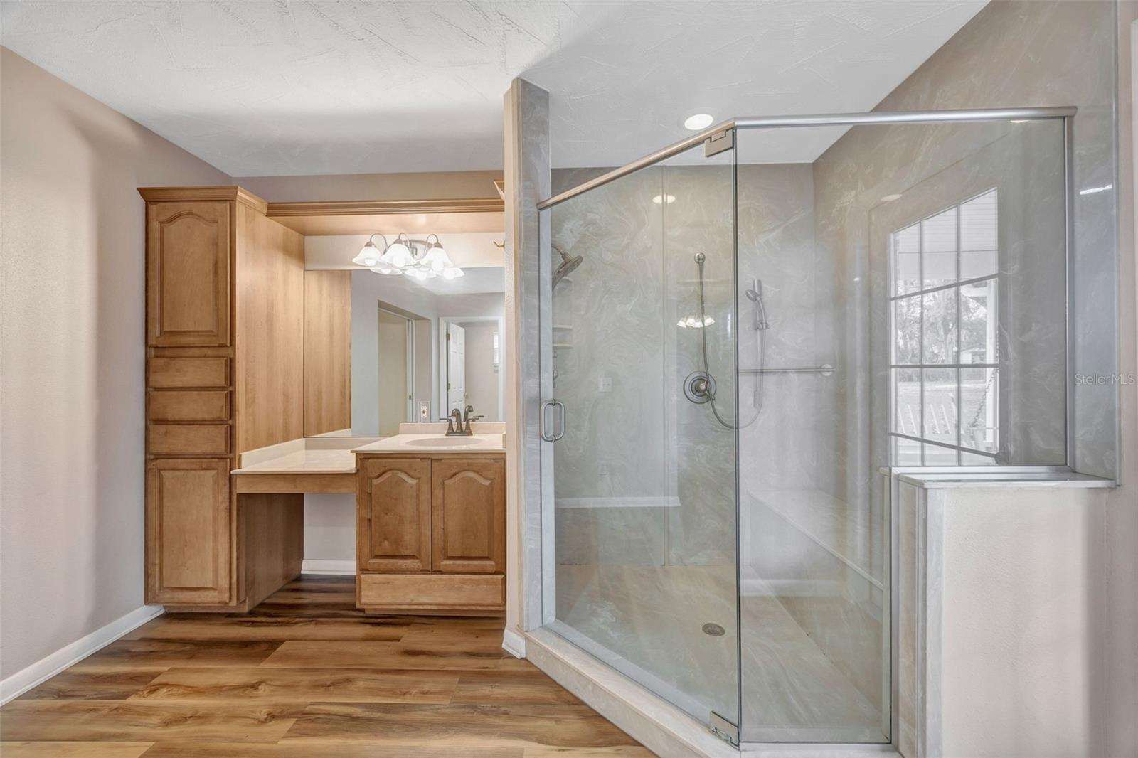 Image 40 of 82 For 6902 Potts Road