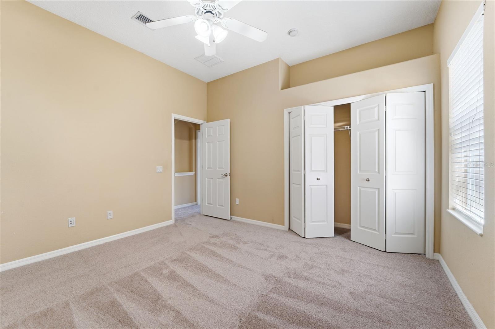 Image 33 of 53 For 21235 Sky Vista Drive