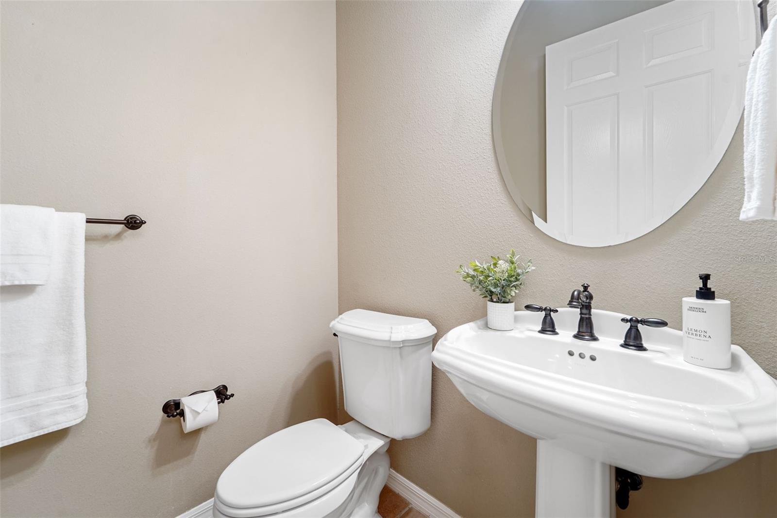 Image 35 of 53 For 21235 Sky Vista Drive