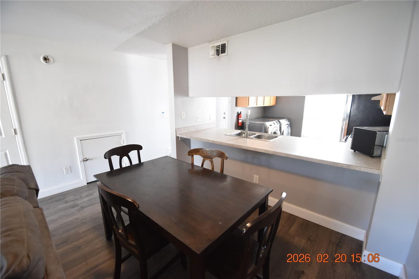 Image 5 of 35 For 5106 Sunridge Palms Drive 13