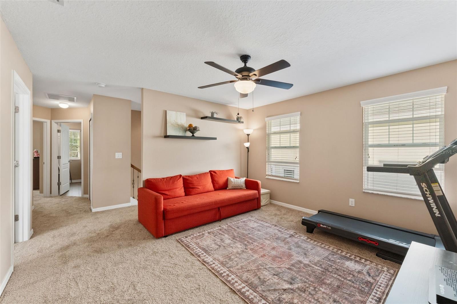 Listing photo id 20 for 6058 Fishhawk Crossing Boulevard