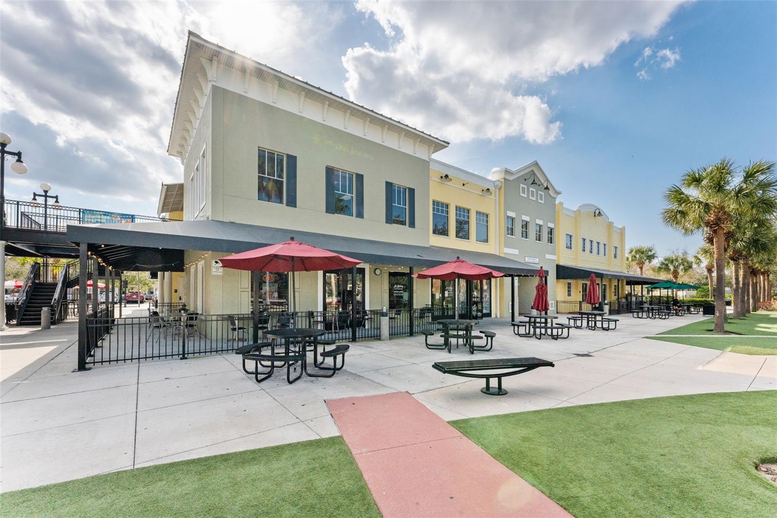 Listing photo id 39 for 6058 Fishhawk Crossing Boulevard