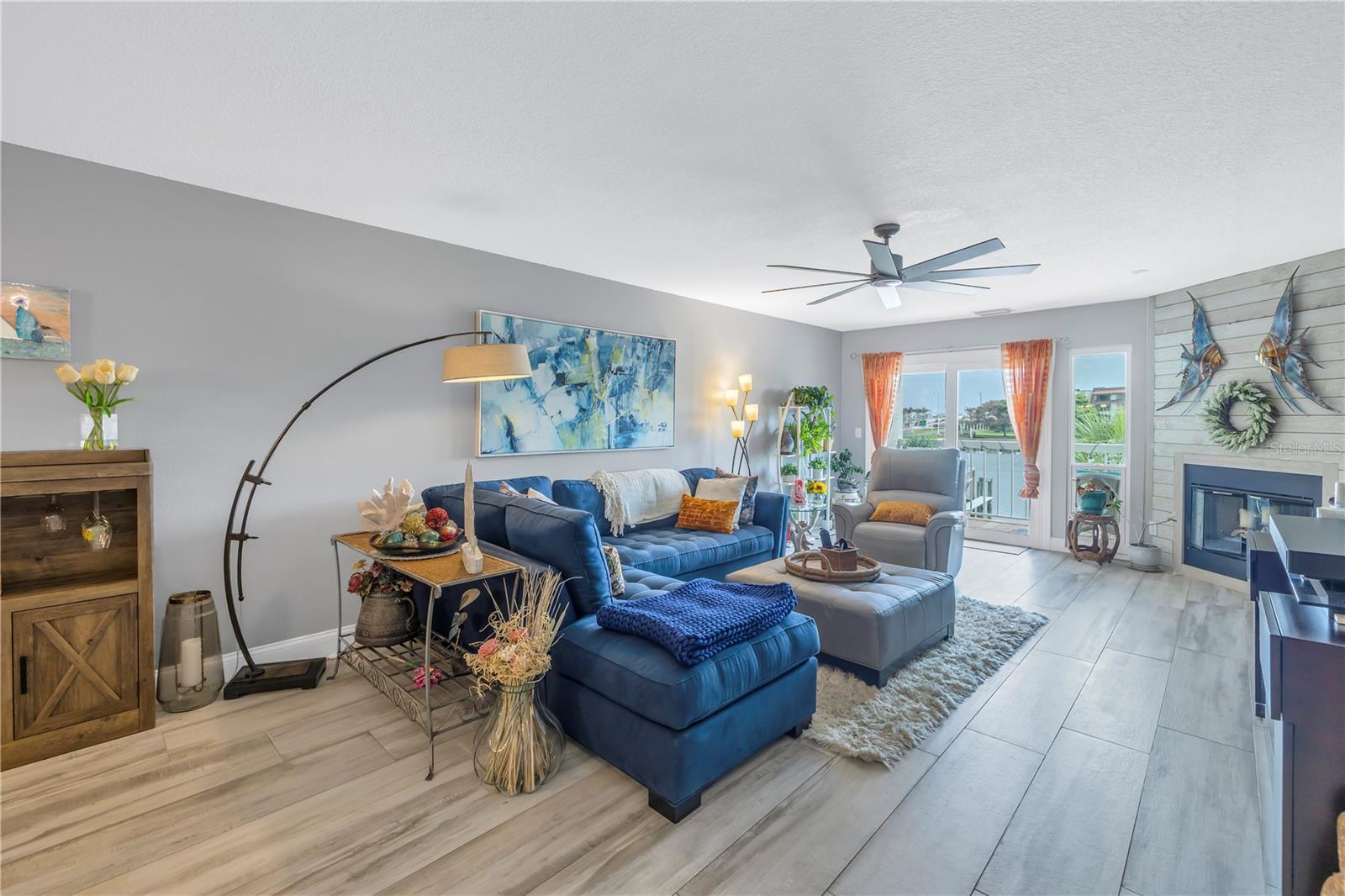 Image 10 of 80 For 117 Yacht Club Lane