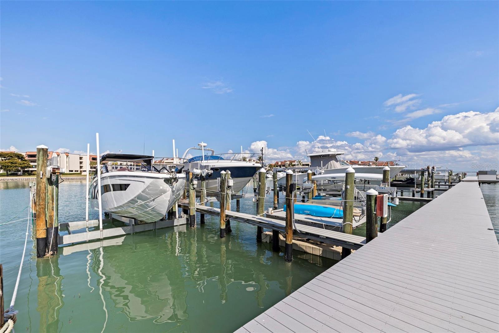 Image 3 of 80 For 117 Yacht Club Lane