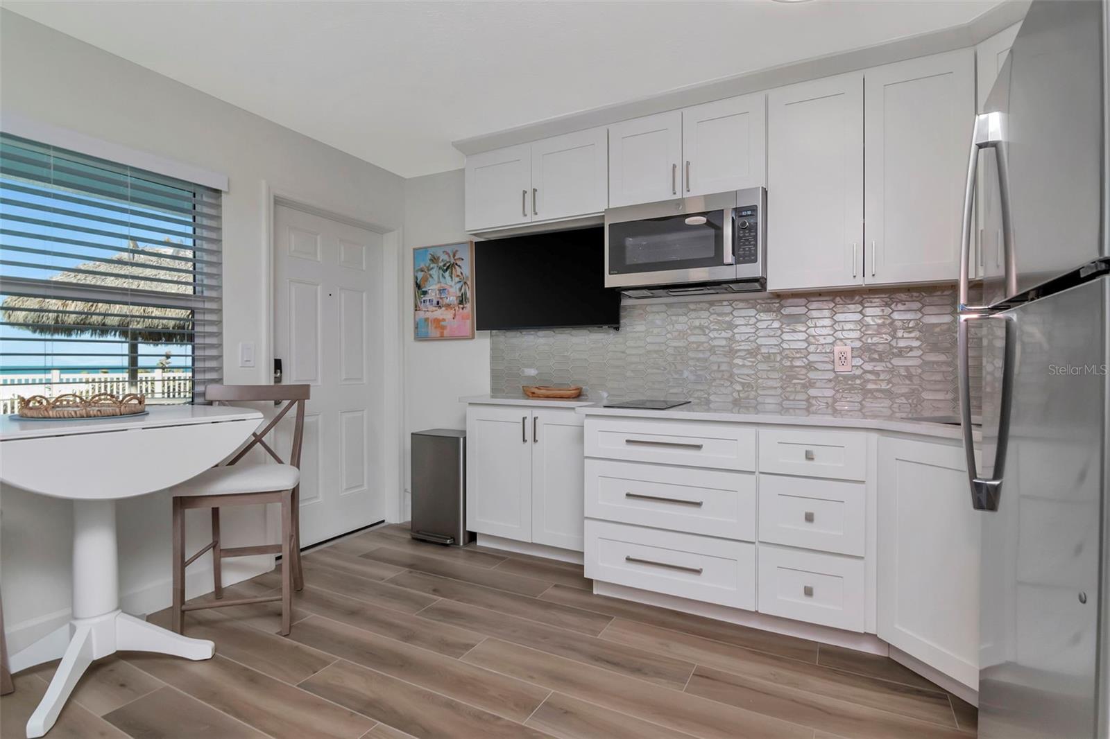 Image 12 of 39 For 2700 Gulf Boulevard W2