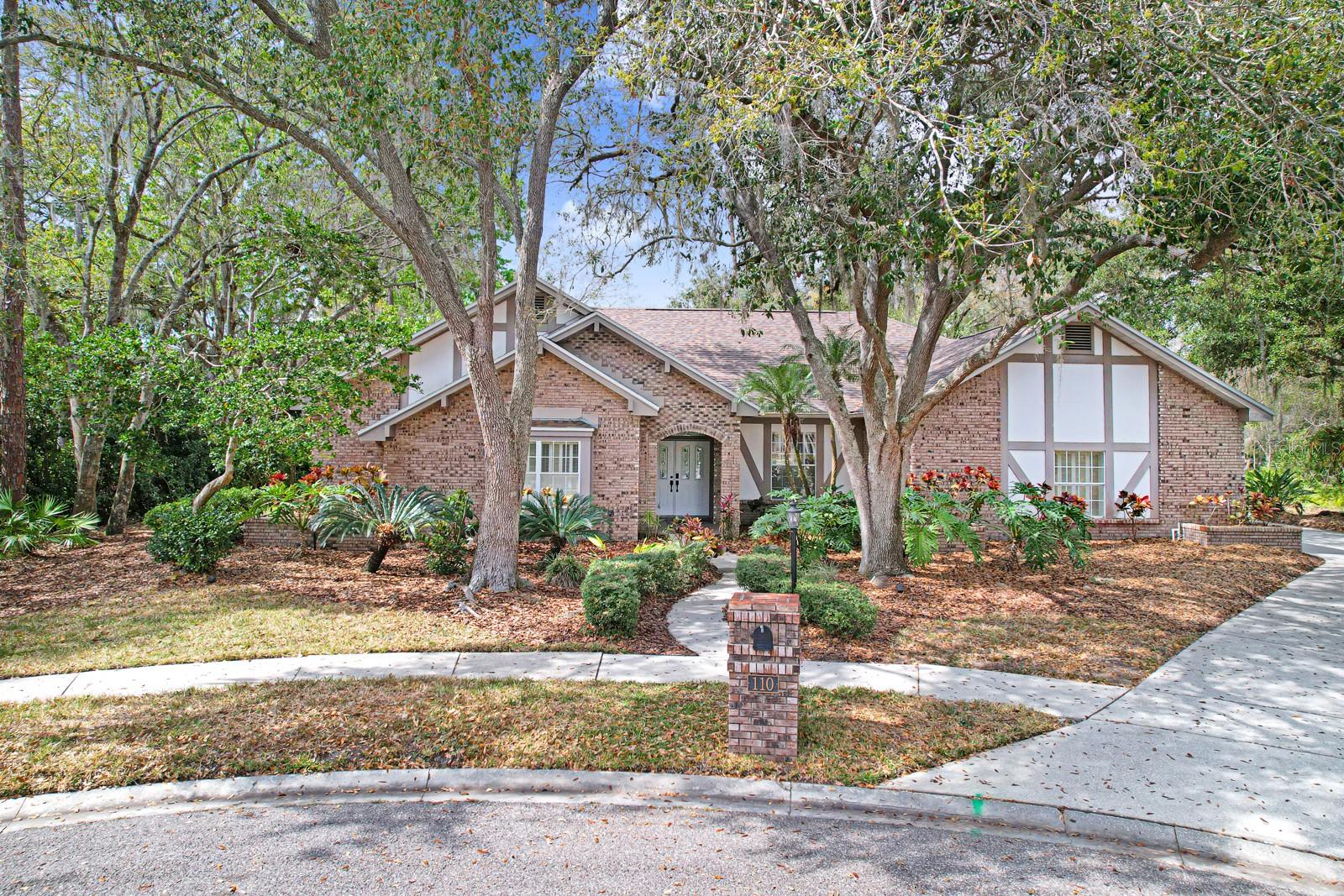 Image 2 of 90 For 110 Woodglen Court