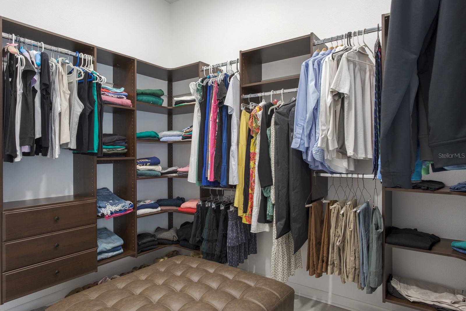 Image 50 of 90 For 110 Woodglen Court