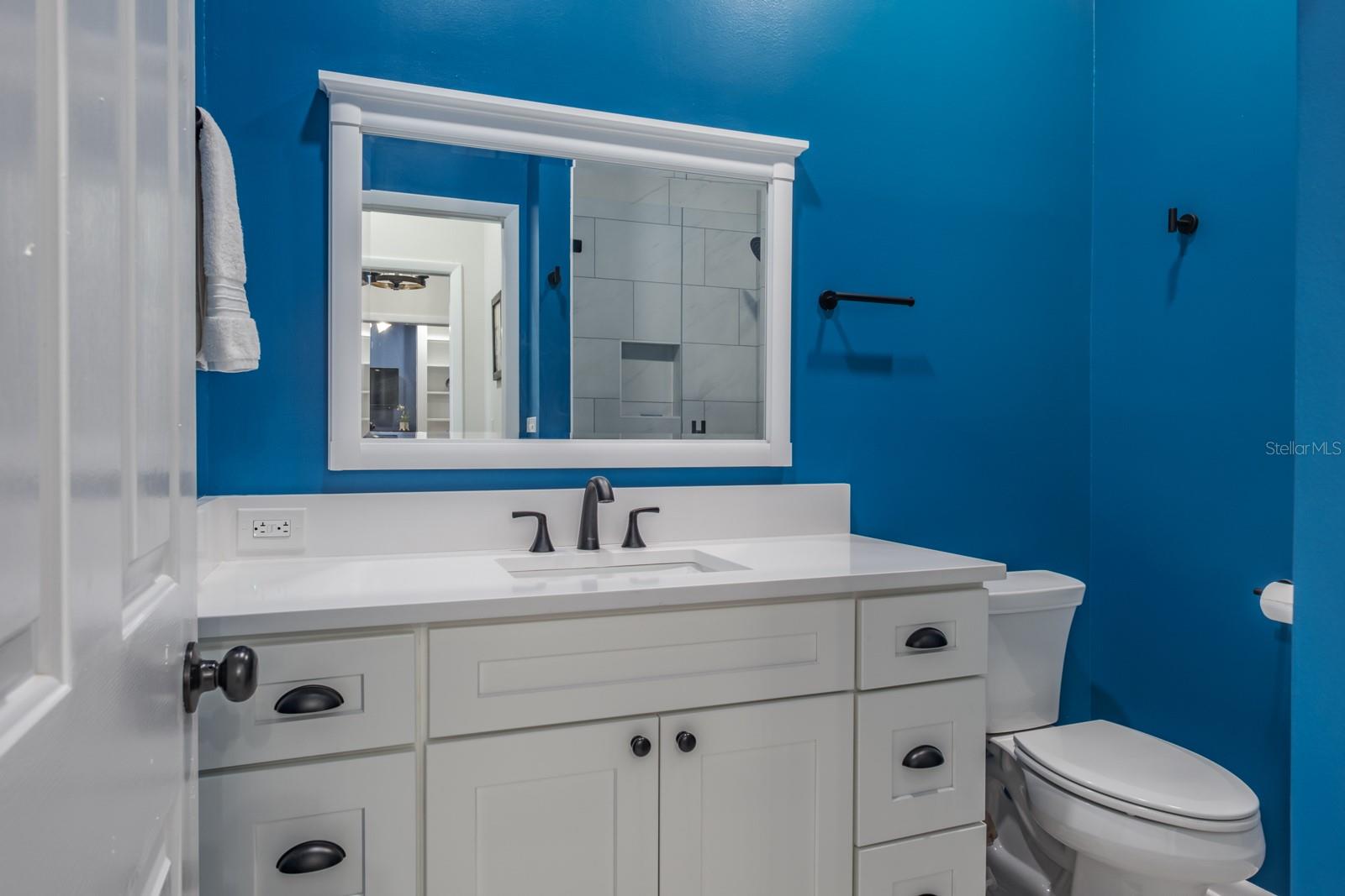 Image 55 of 90 For 110 Woodglen Court