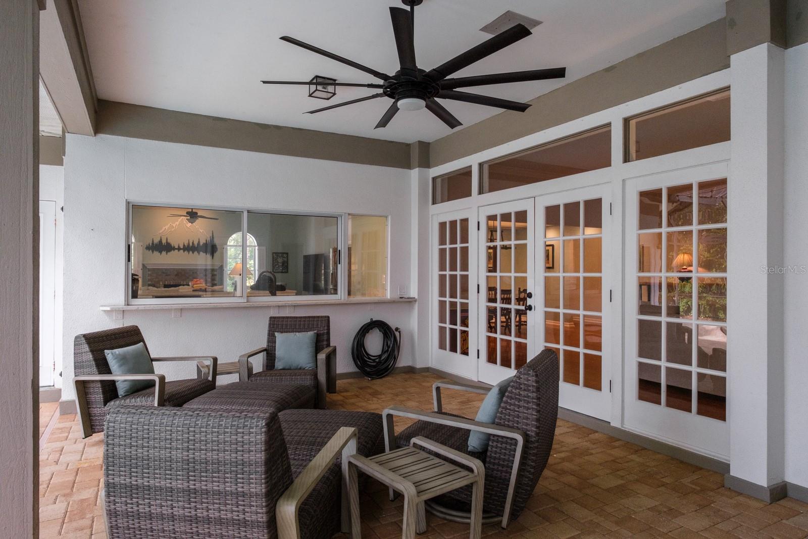 Image 72 of 90 For 110 Woodglen Court