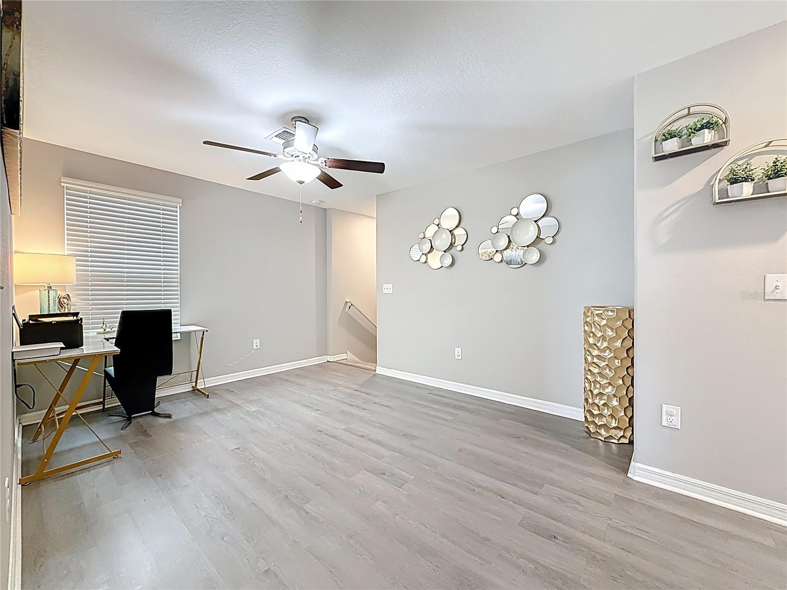 Image 29 of 53 For 12728 Lemon Pepper Drive