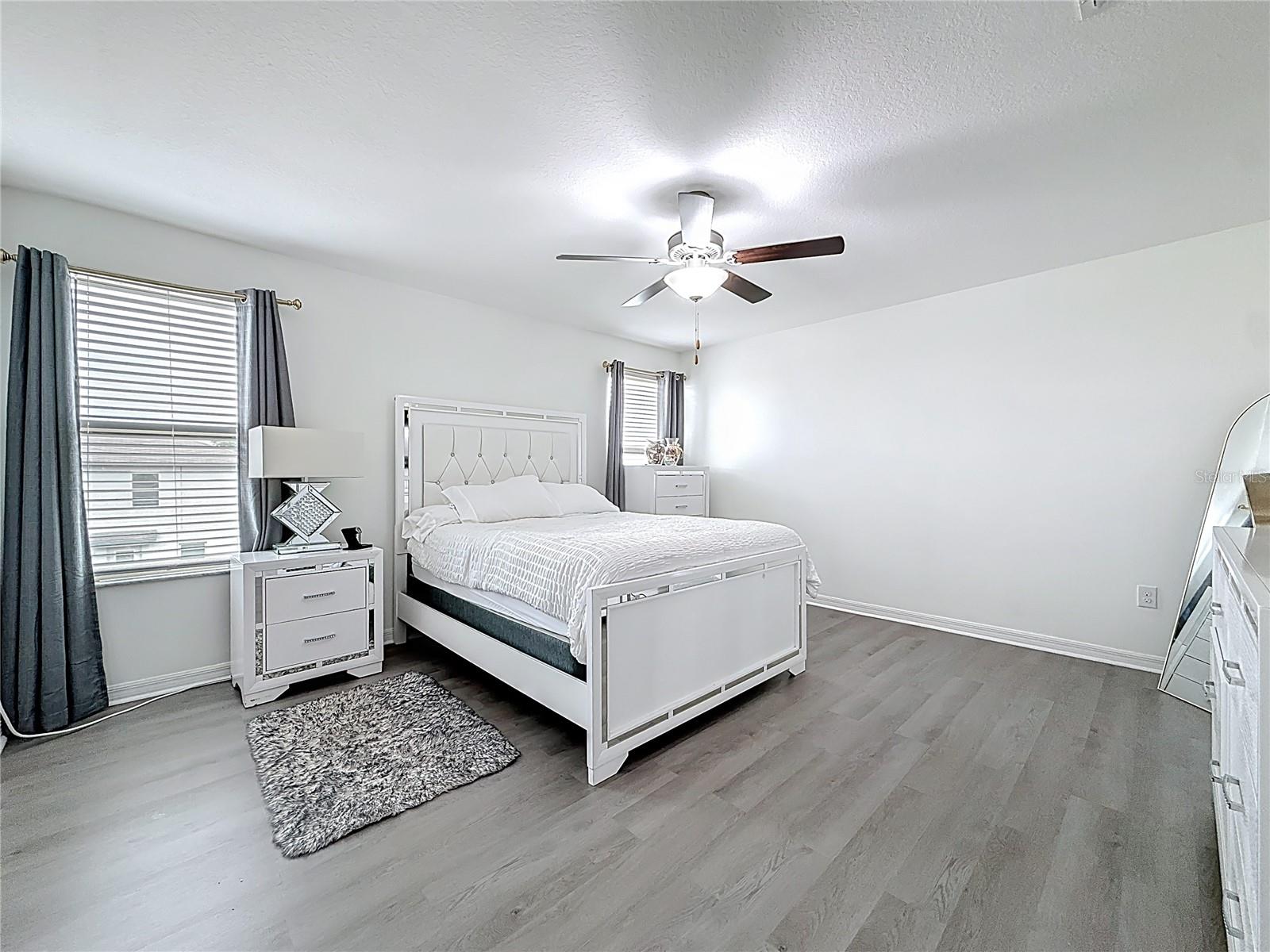 Image 42 of 53 For 12728 Lemon Pepper Drive