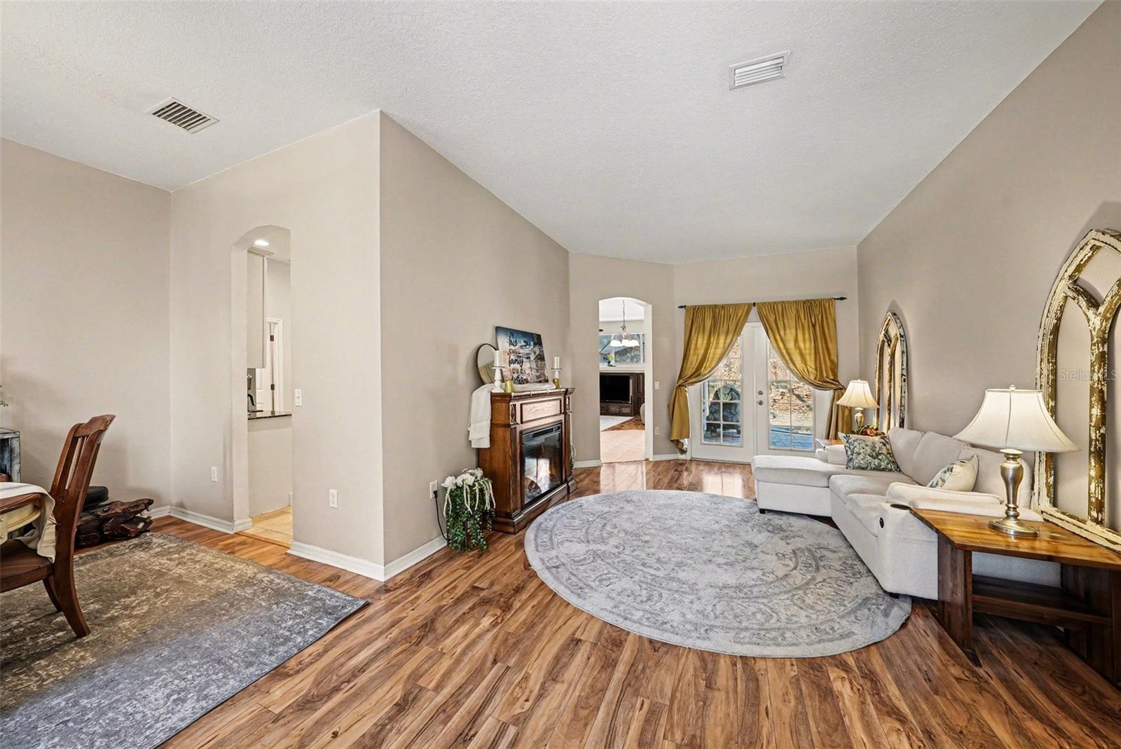 Image 7 of 34 For 12251 Creek Edge Drive