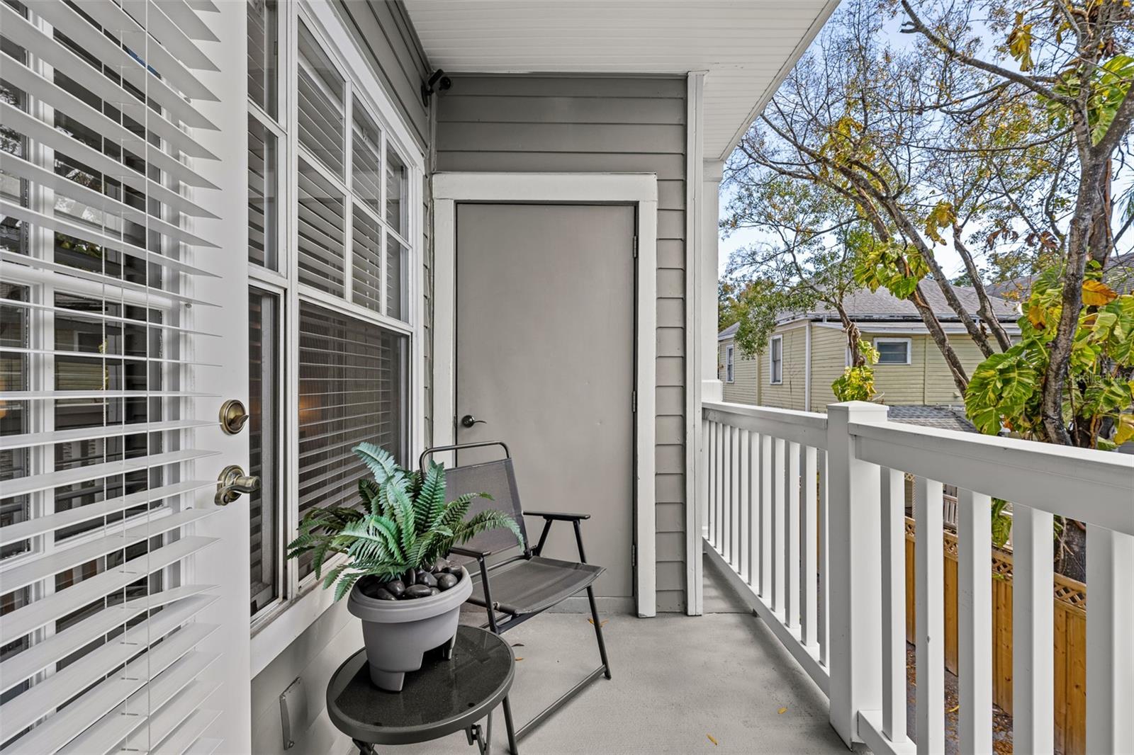 Image 16 of 35 For 800 Dakota Avenue 221