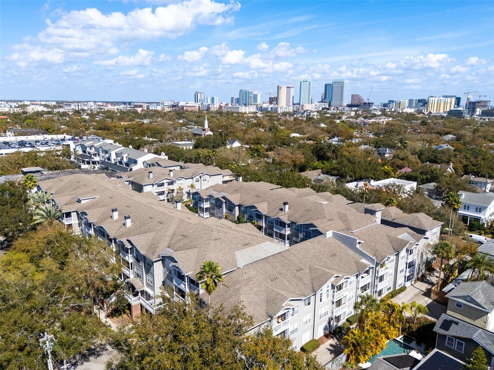 Image 3 of 35 For 800 Dakota Avenue 221