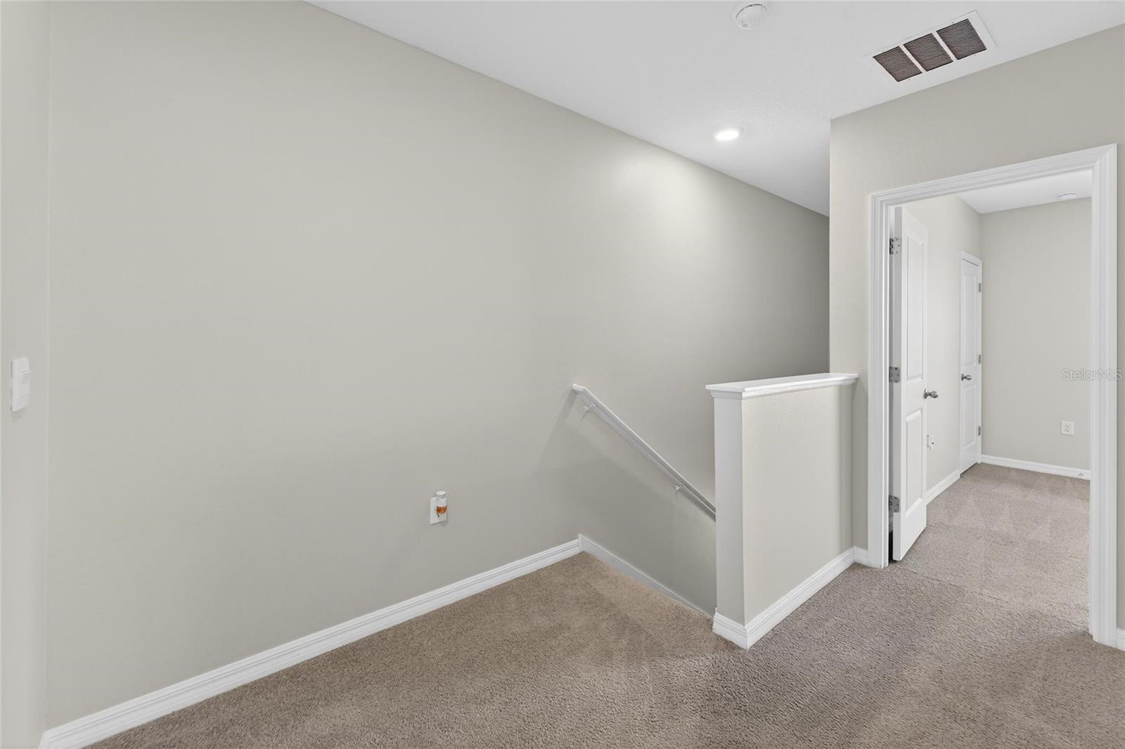 Image 25 of 73 For 188 Mangrove Shade Circle