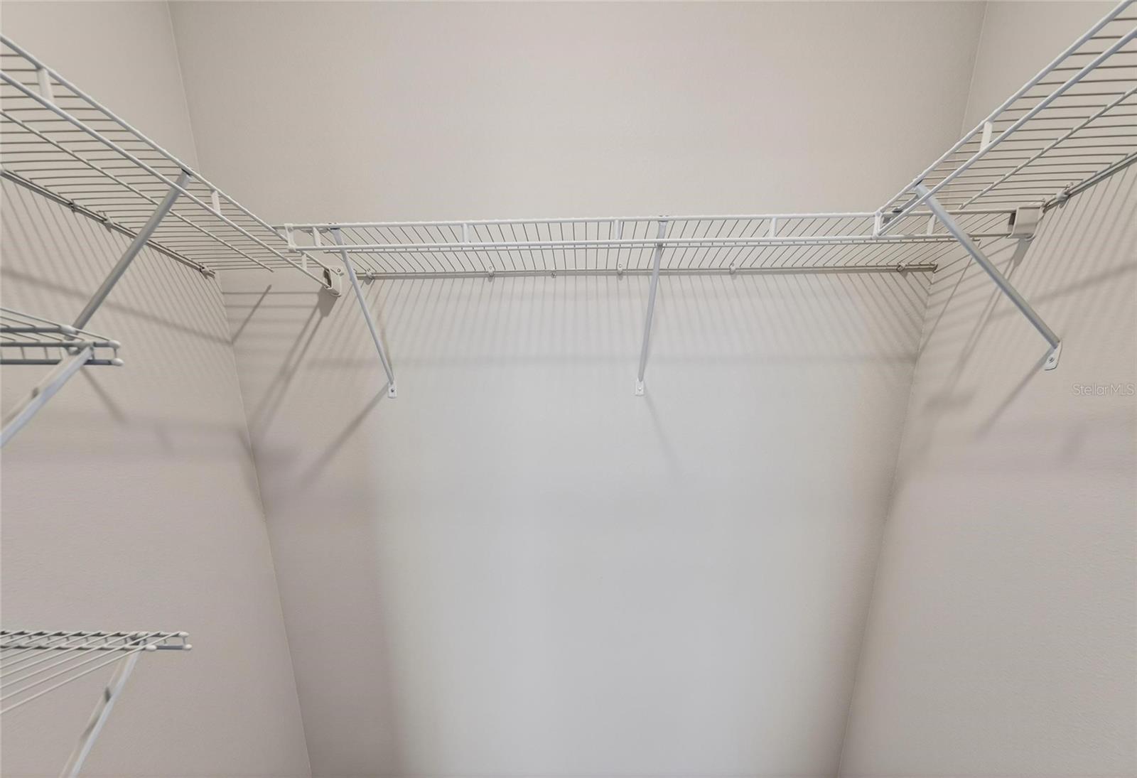 Image 31 of 73 For 188 Mangrove Shade Circle