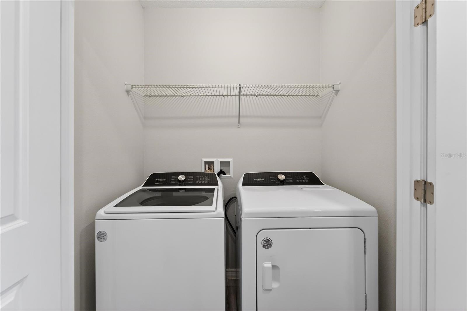 Image 36 of 73 For 188 Mangrove Shade Circle