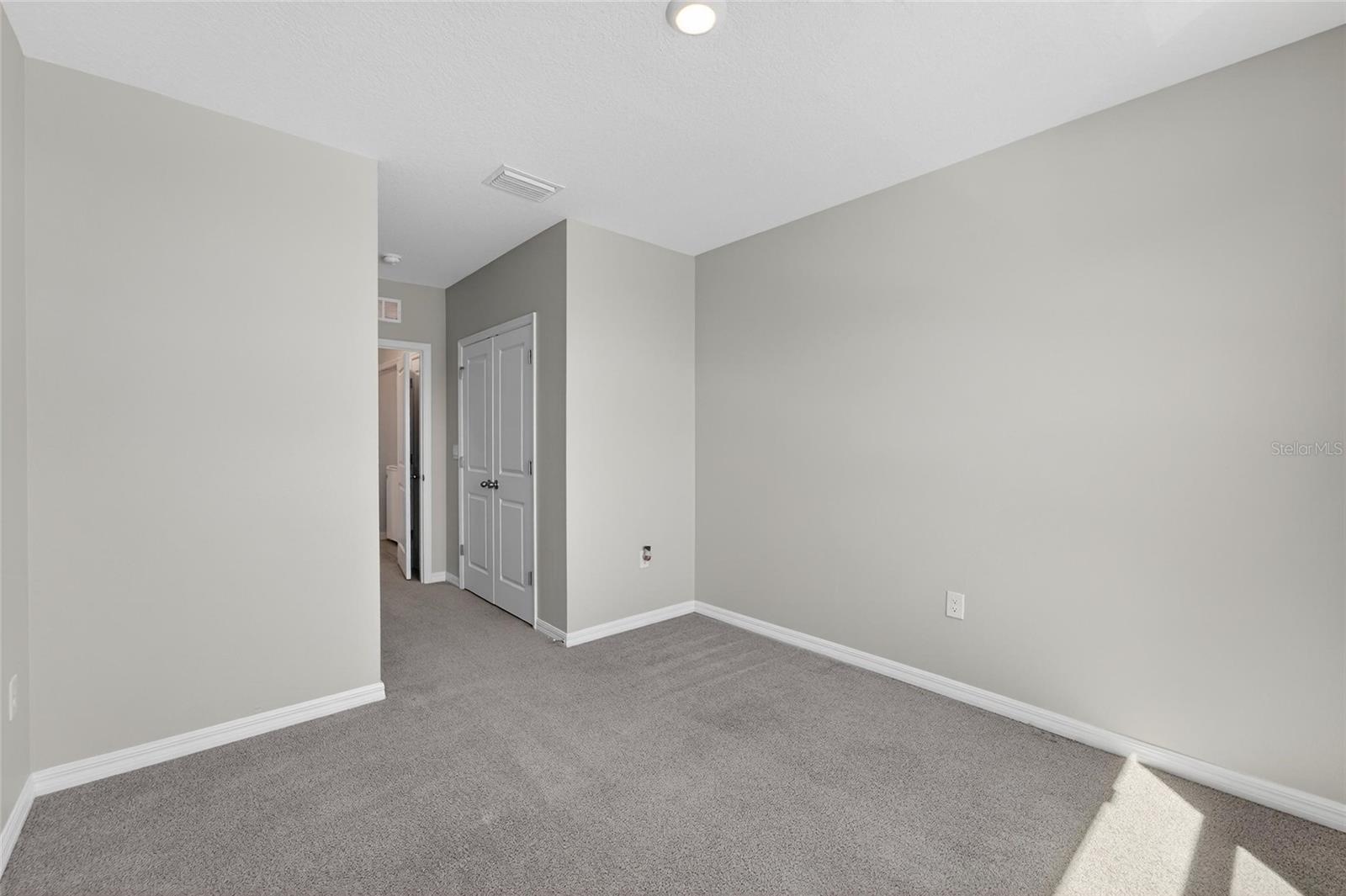 Image 46 of 73 For 188 Mangrove Shade Circle