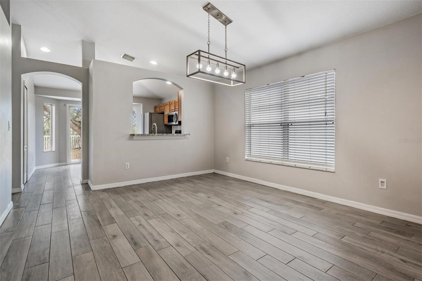 Image 7 of 38 For 10047 Landport Way