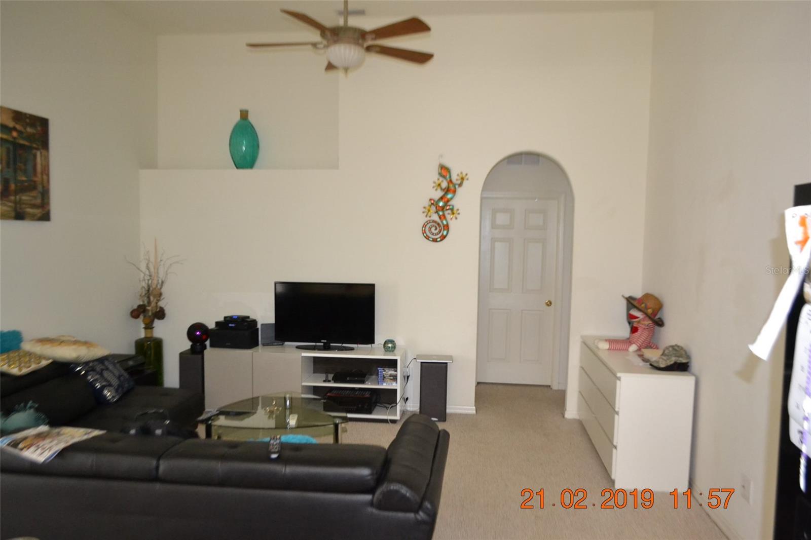 Image 4 of 7 For 10514 Beneva Drive