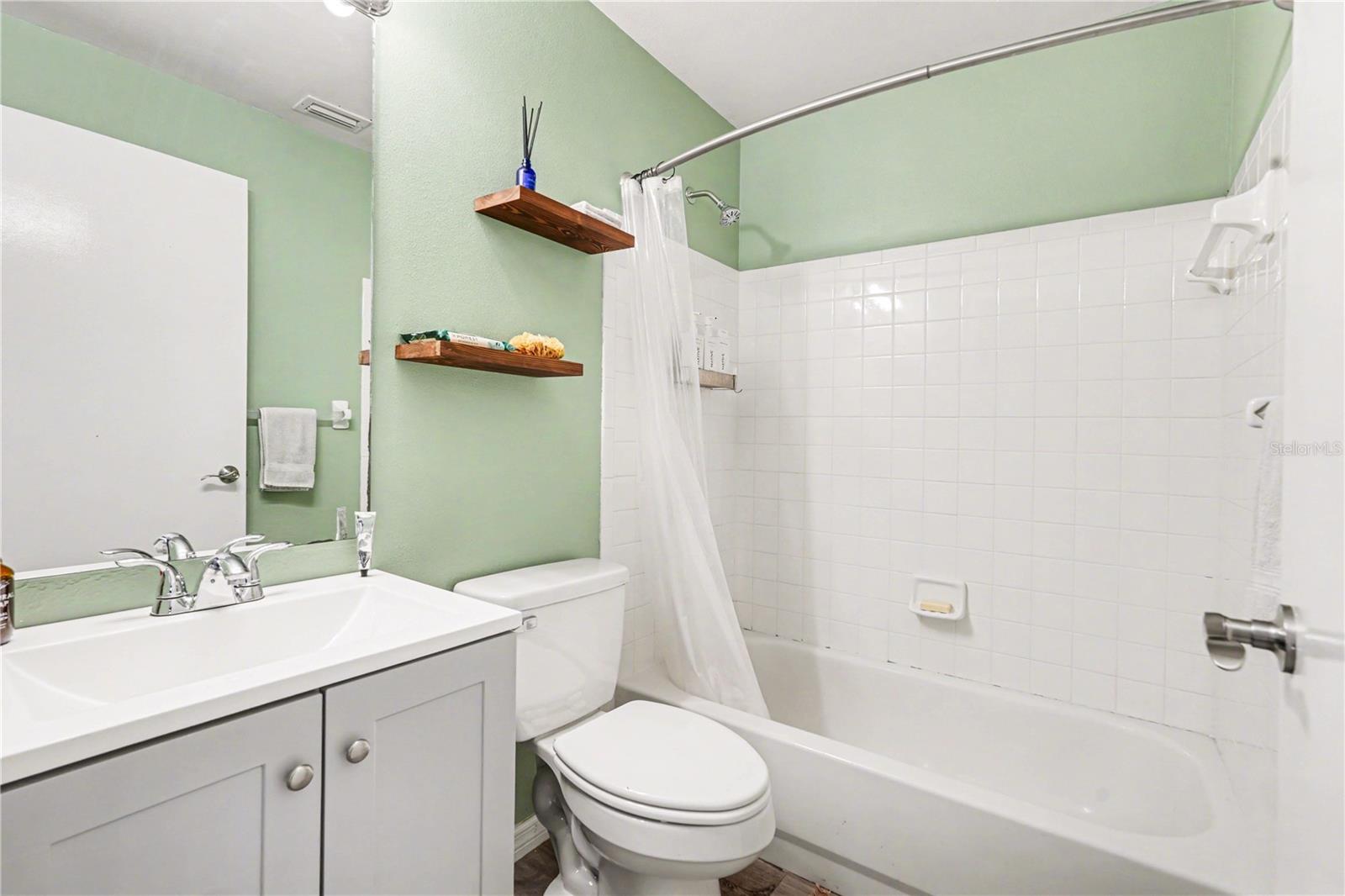 Image 20 of 26 For 4440 Pintor Place